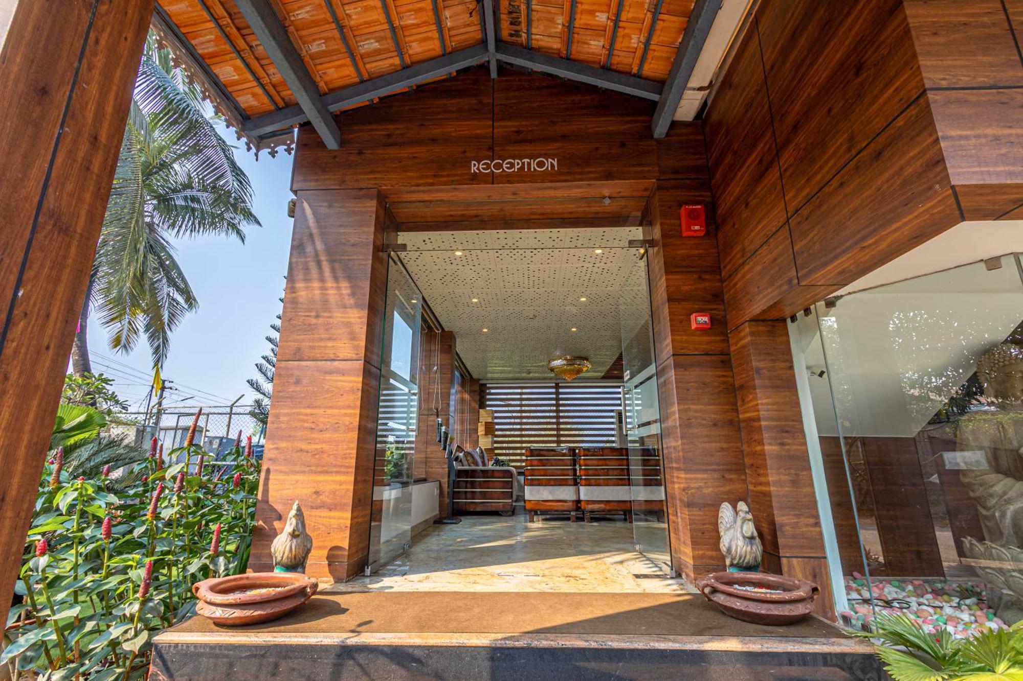 Salcete Beach Resort Colva Exterior foto
