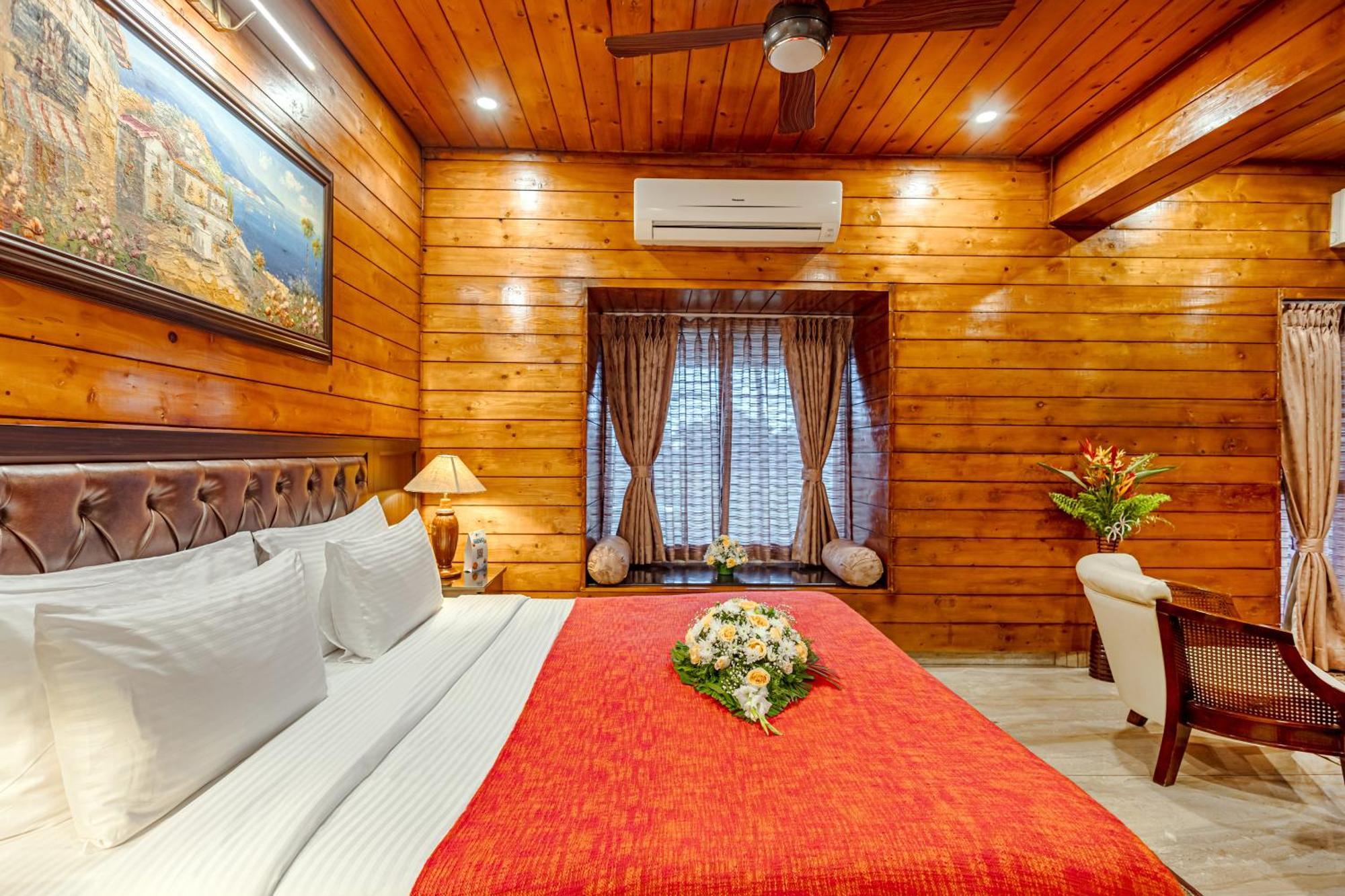 Salcete Beach Resort Colva Exterior foto