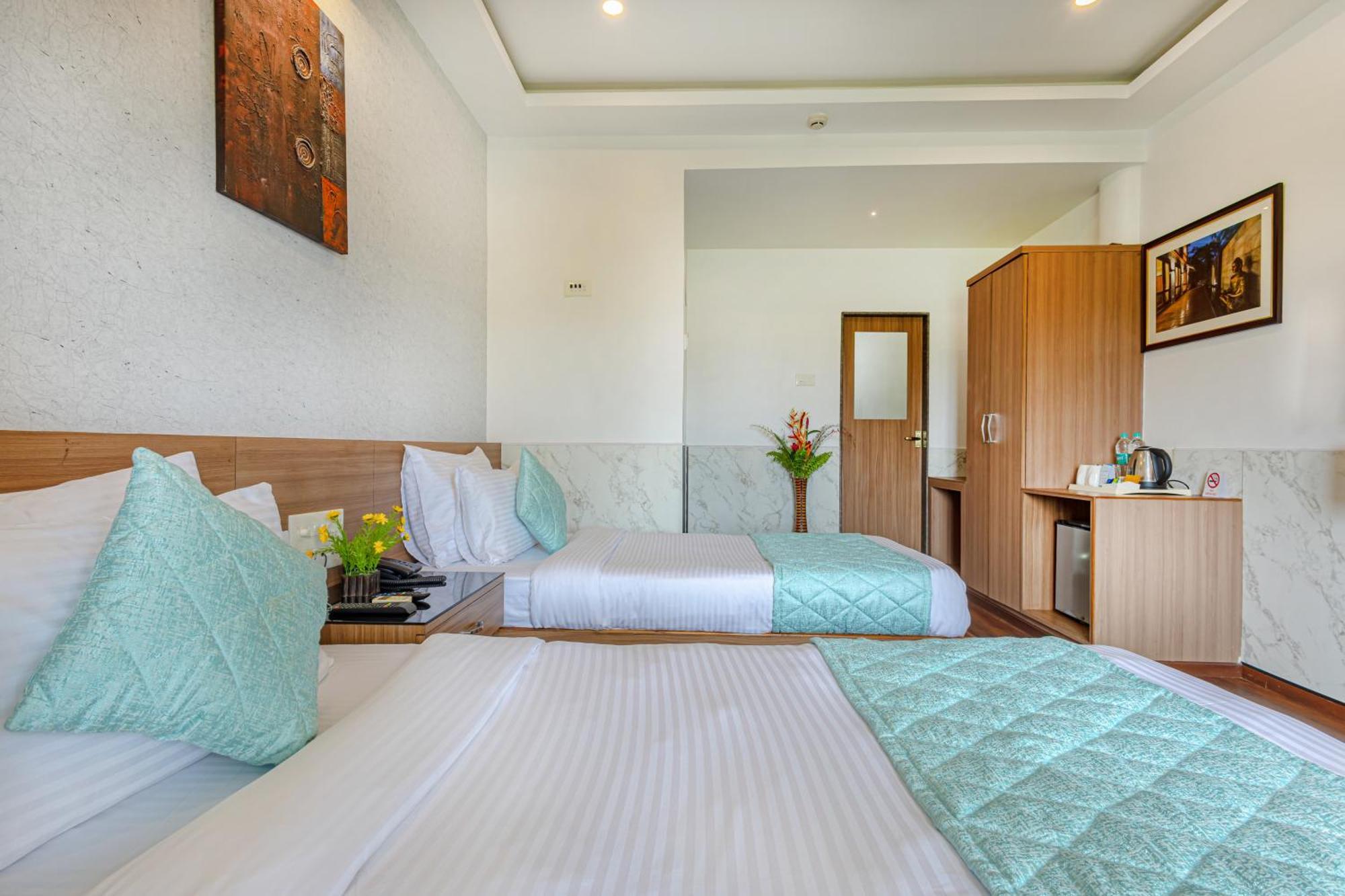 Salcete Beach Resort Colva Exterior foto