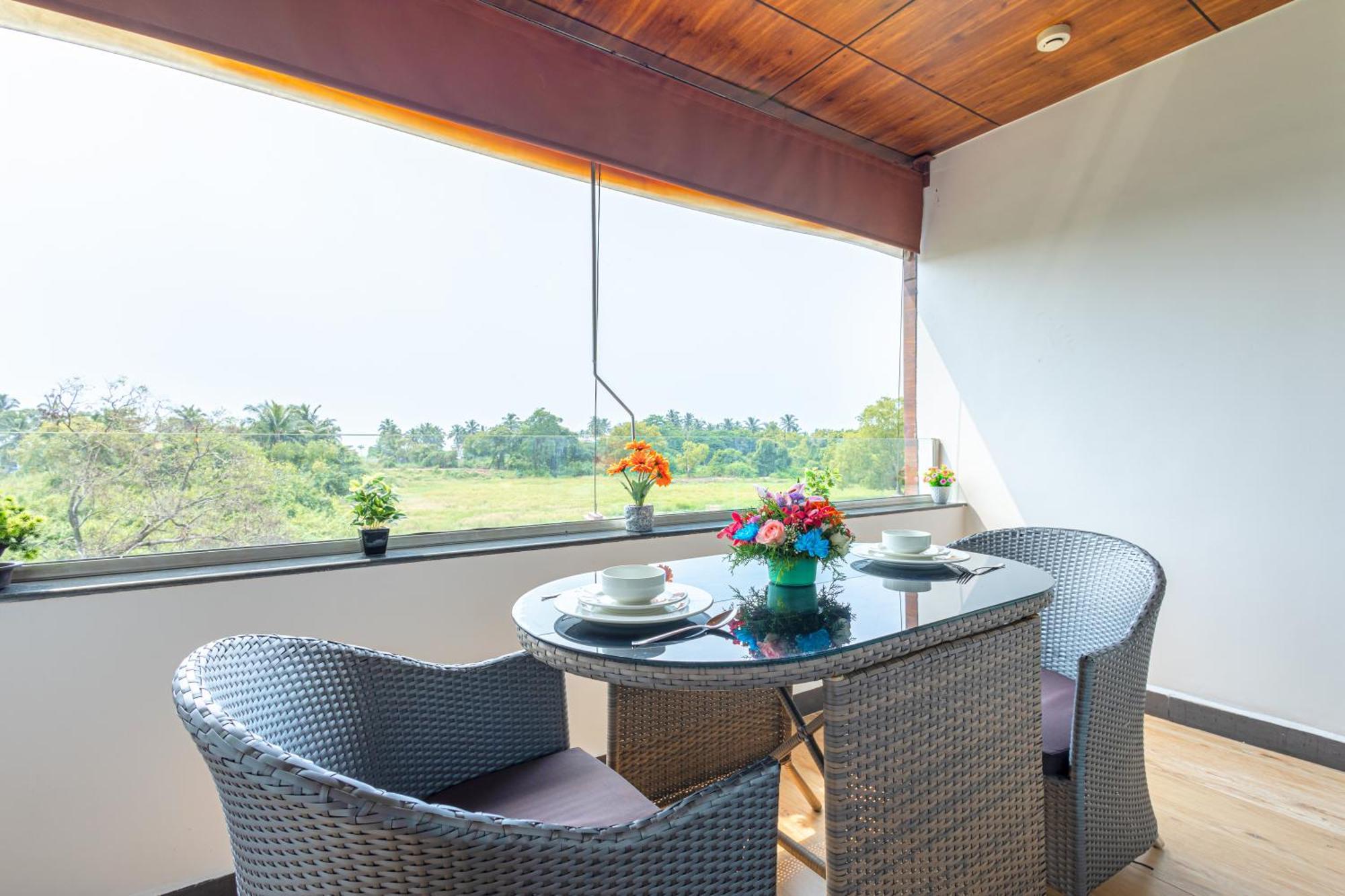 Salcete Beach Resort Colva Exterior foto
