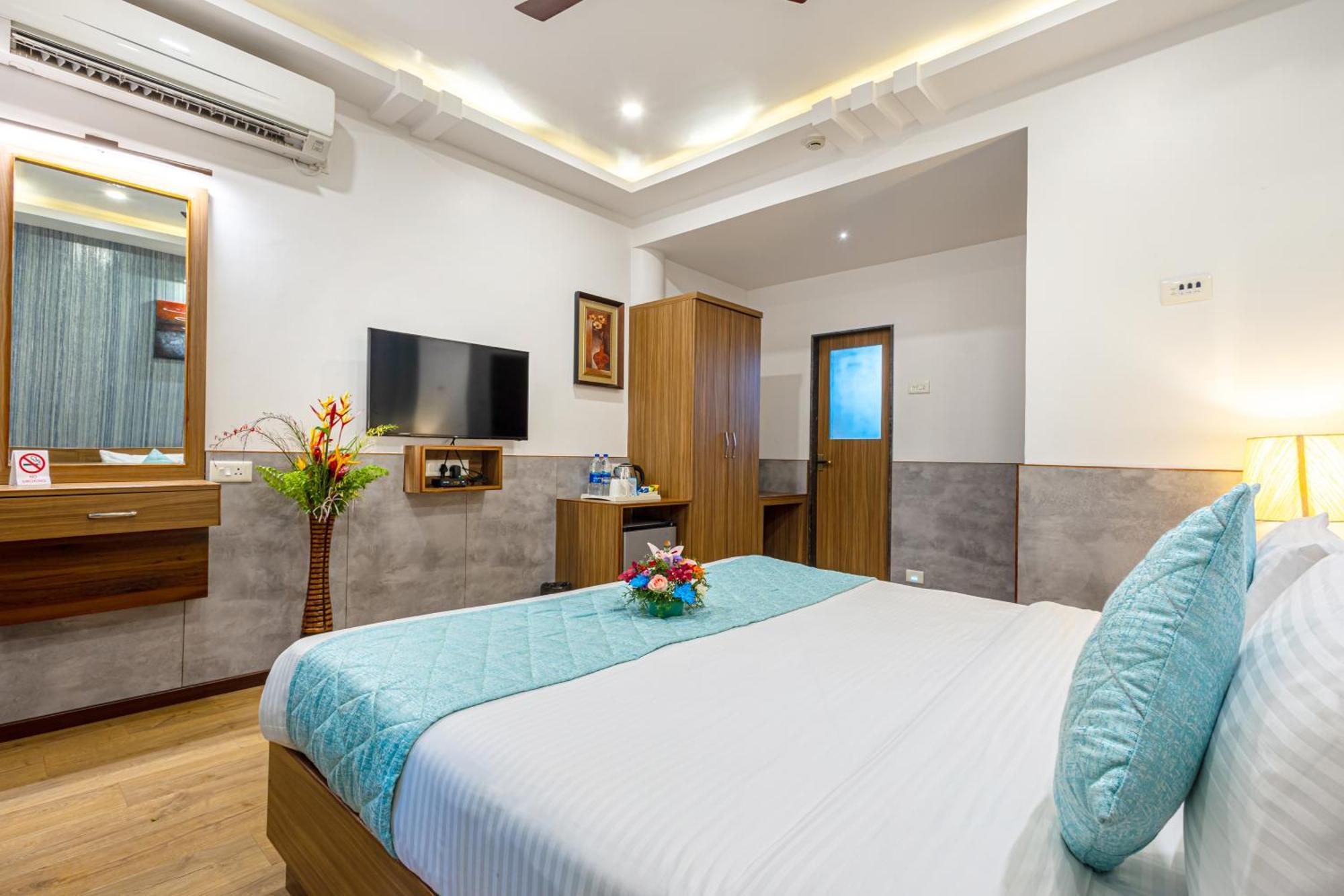 Salcete Beach Resort Colva Exterior foto