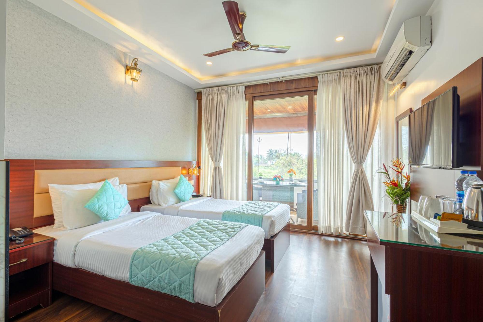 Salcete Beach Resort Colva Exterior foto
