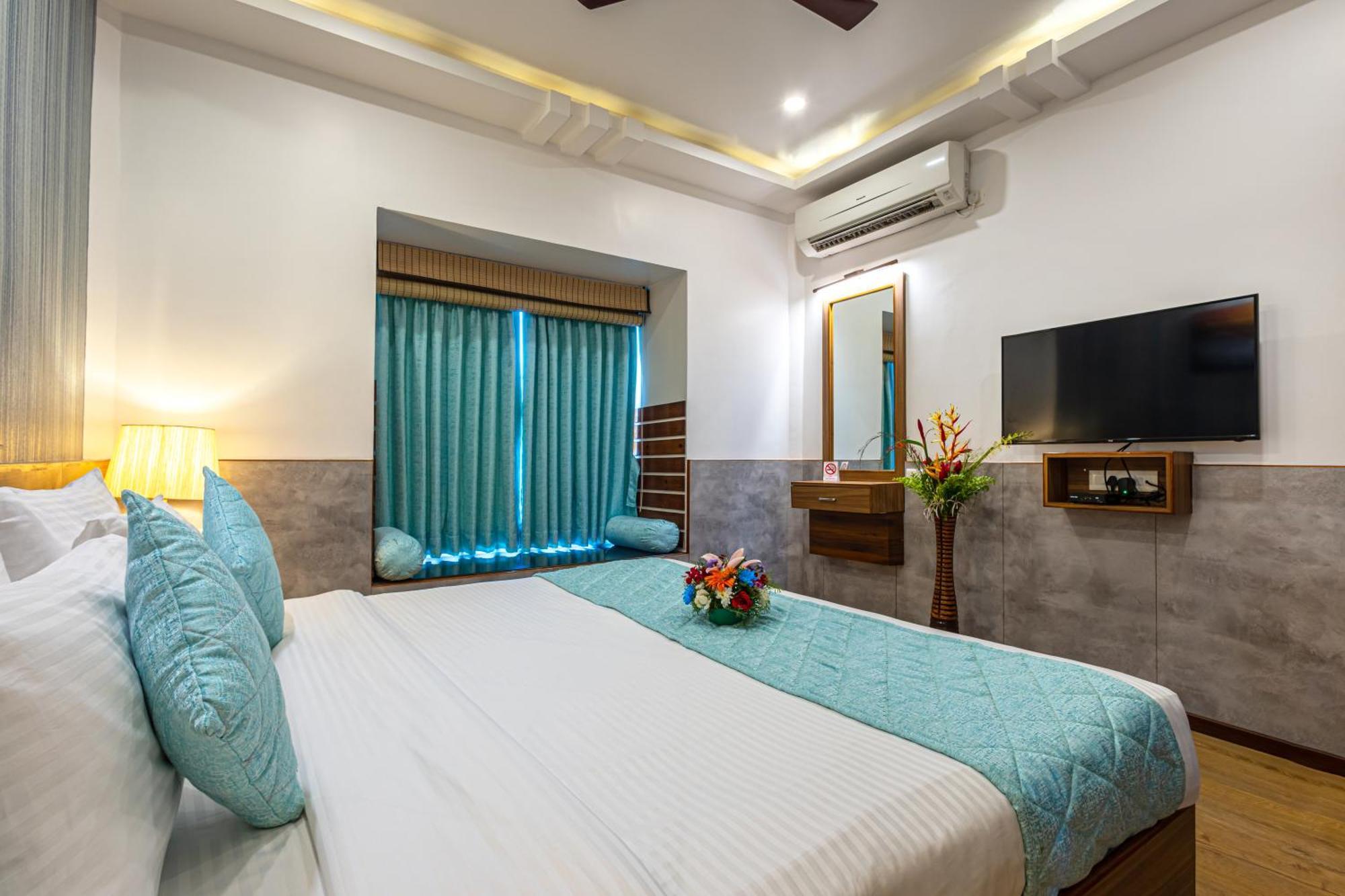 Salcete Beach Resort Colva Exterior foto