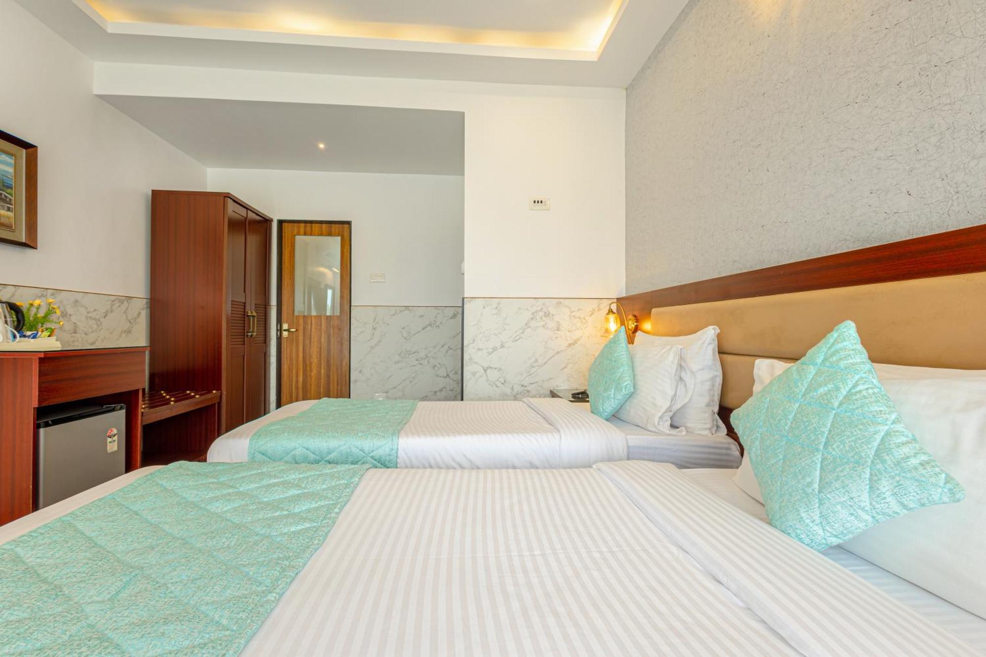 Salcete Beach Resort Colva Exterior foto