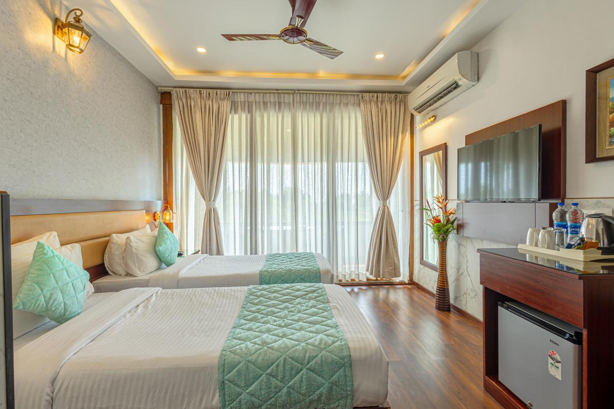 Salcete Beach Resort Colva Exterior foto