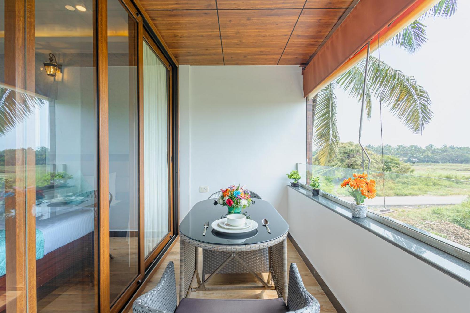 Salcete Beach Resort Colva Exterior foto