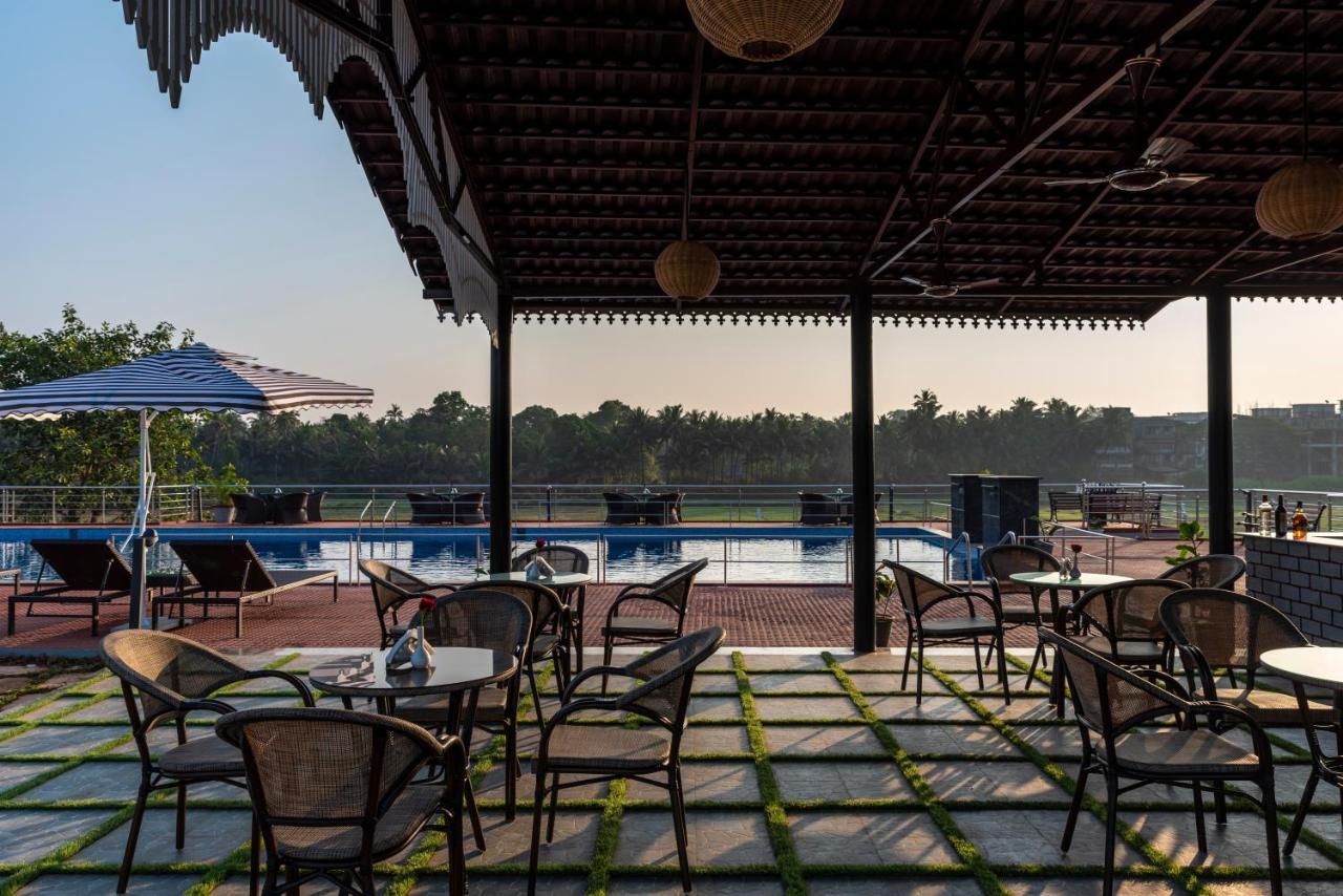 Salcete Beach Resort Colva Exterior foto